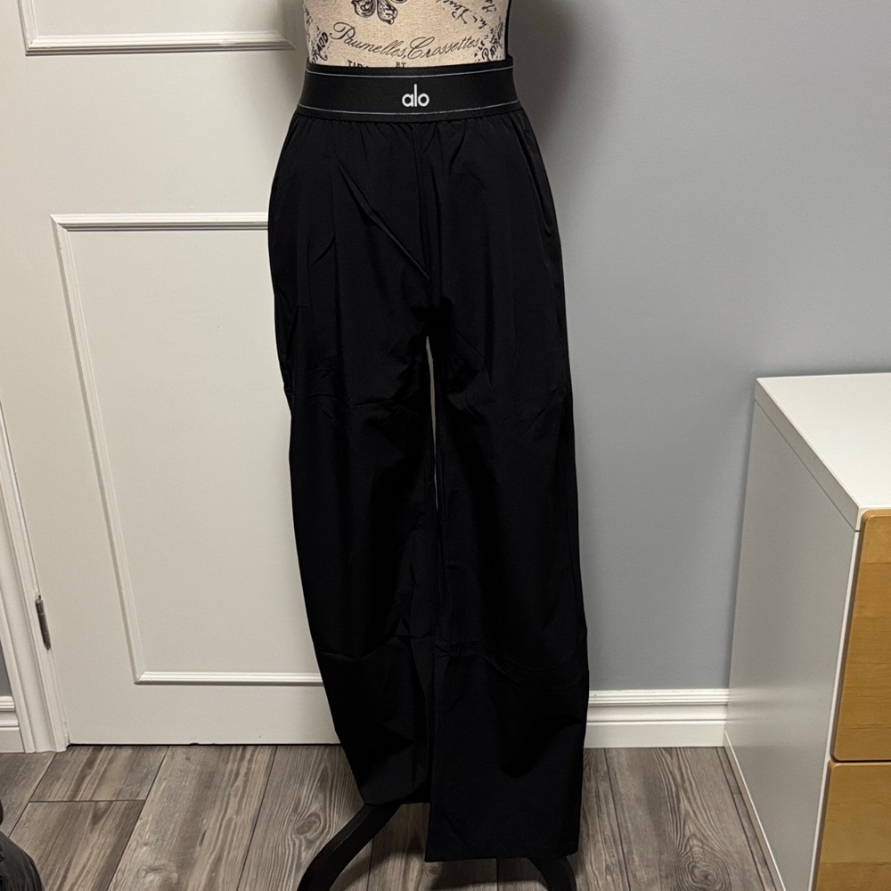 Yoga Black High-Rise Wide Leg Pants